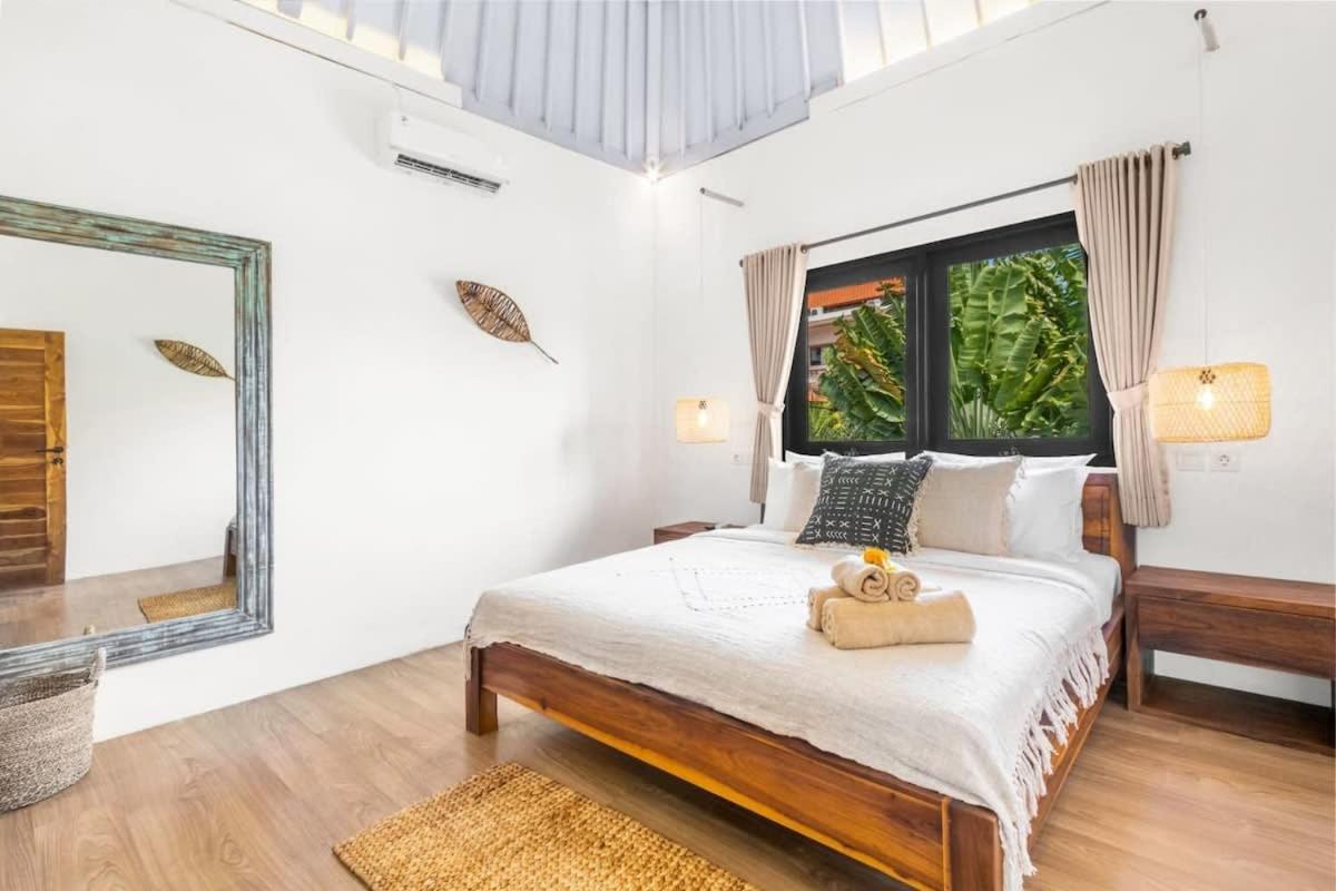 Villa New York - 4 Bdr Pool Luxury Villa, Next To The Forge Bali 세미냑 외부 사진