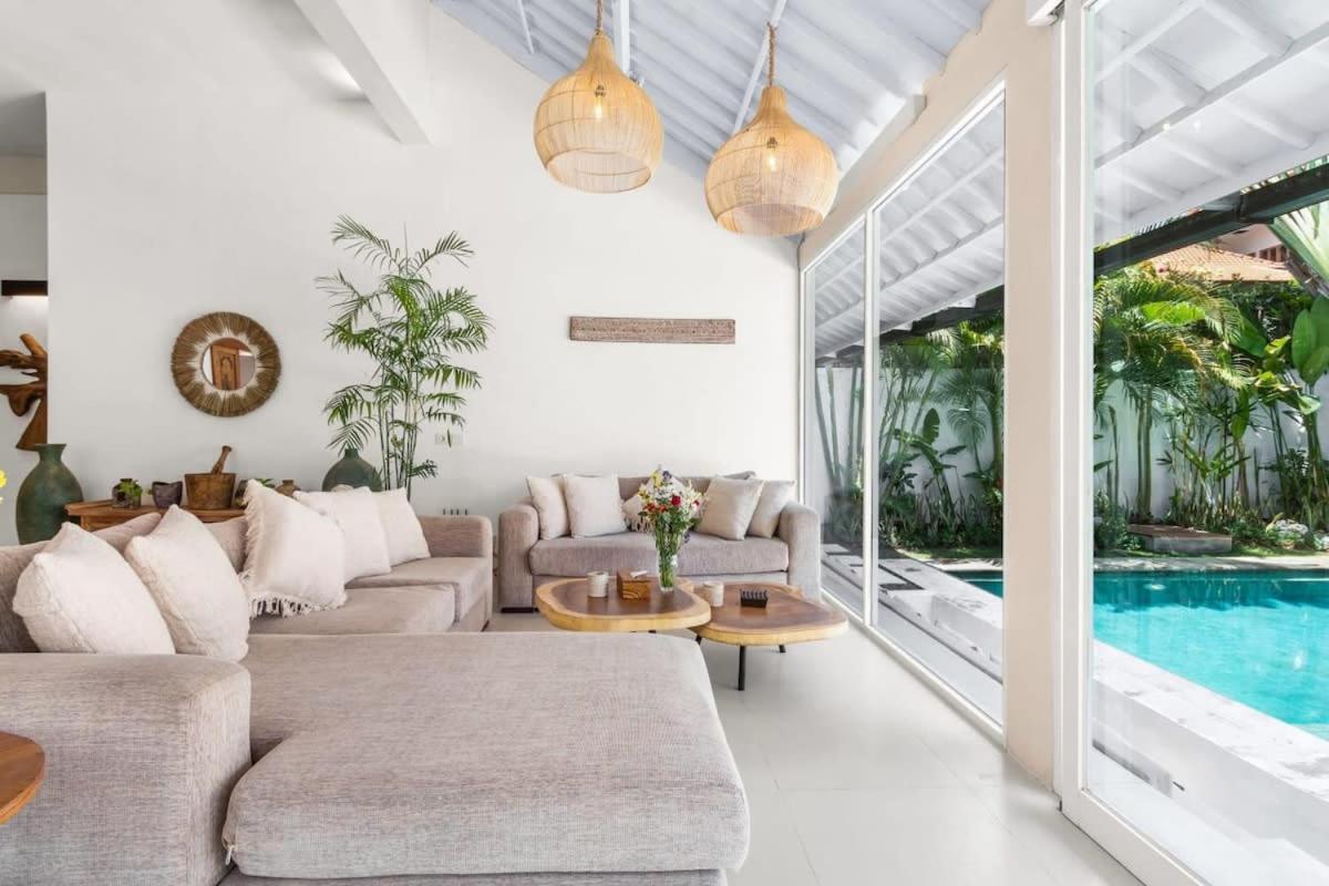 Villa New York - 4 Bdr Pool Luxury Villa, Next To The Forge Bali 세미냑 외부 사진